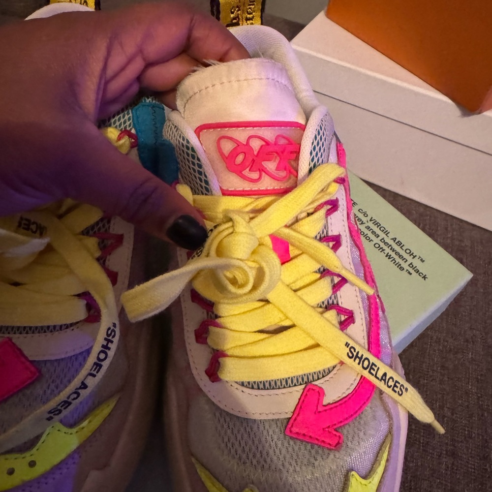 Off-White Multicolor Sneakers with Pink and Yellow Accents - Picture 3 of 5